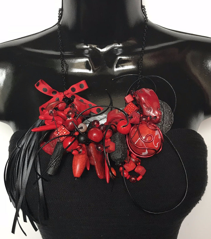 Coral black onyx necklace 